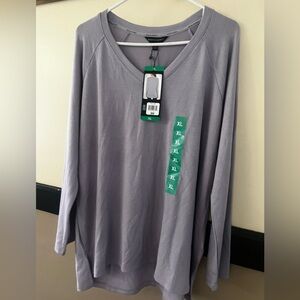 Banana Republic V neck top